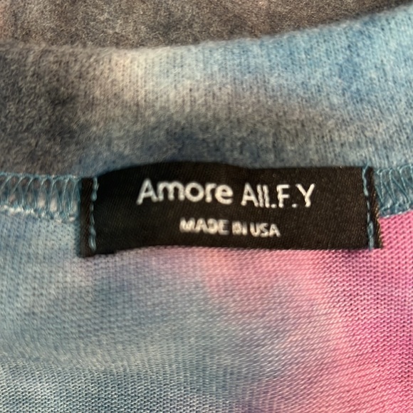 Amore All F..Y. Blue Pink Gray Tie Dye Inspired Short Sleeve Top - Picture 7 of 8
